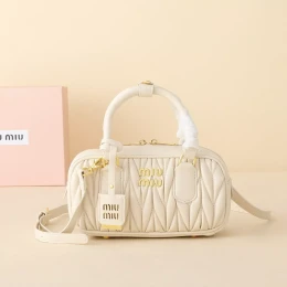 miu miu aaa qualite sac a main  pour femme s_12725a6